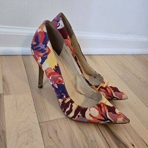 Marc Fisher Floral Pumps